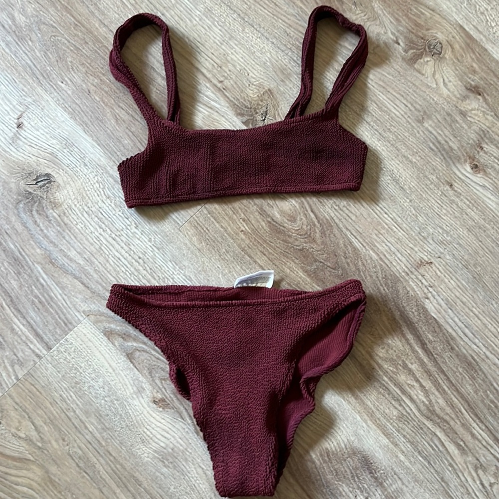 Garnet YouSwim